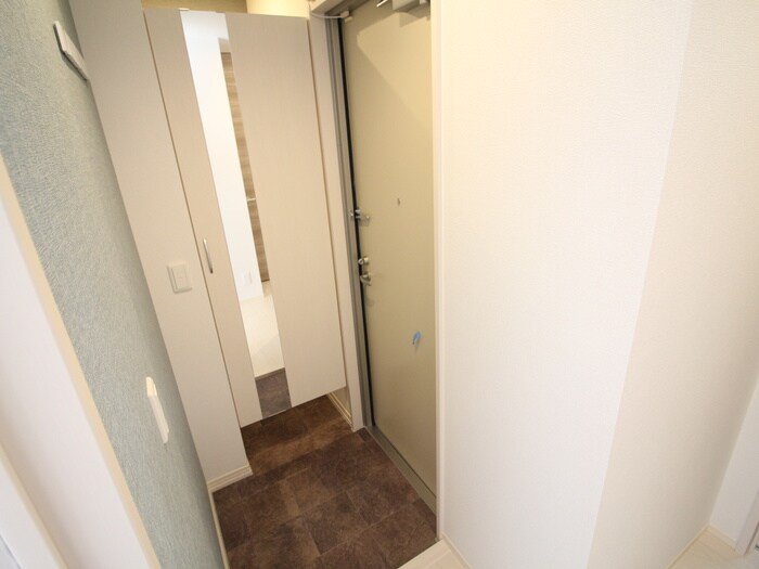 物件内観写真20　(廊下)