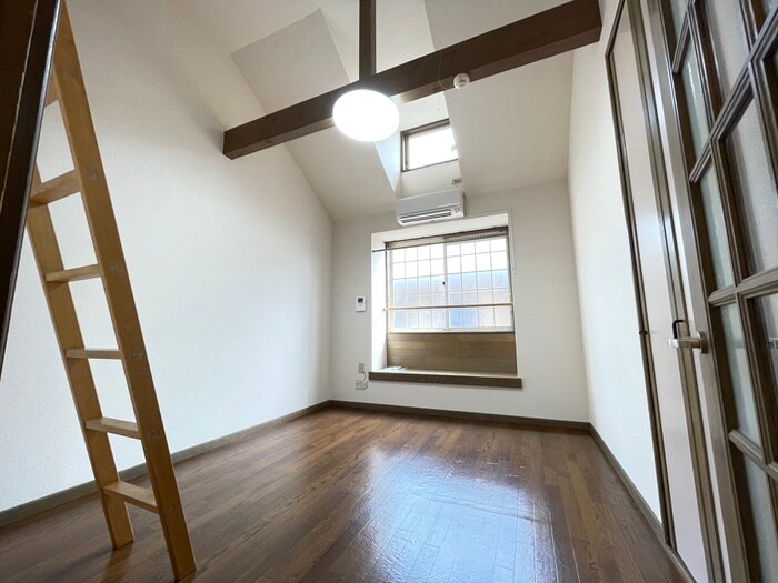 物件内観写真5　(居室)