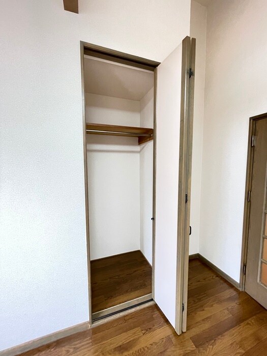 物件内観写真10　(収納)