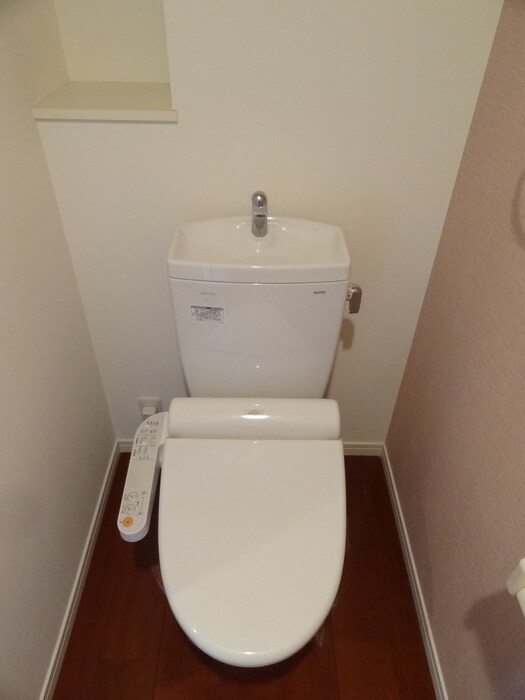 物件内観写真11　(トイレ)