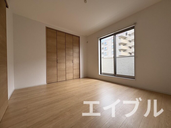 物件内観写真8　(居室)