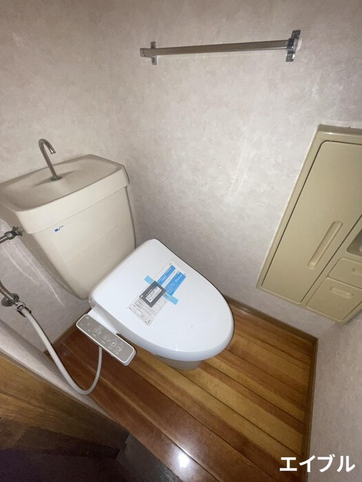 物件内観写真11　(トイレ)