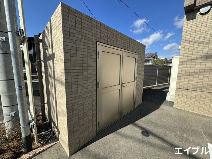 物件外観写真4　(建物設備)