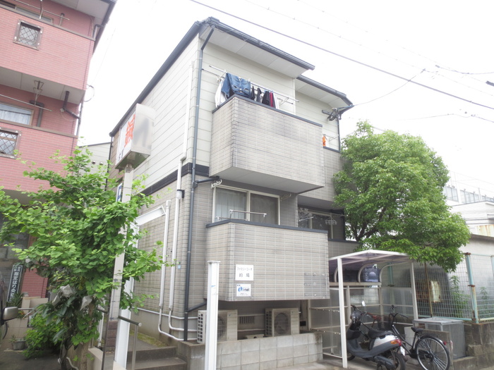 ファミリーコーポ的場