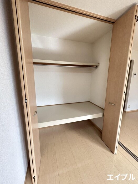 物件内観写真15　(収納)