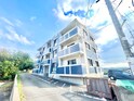 BLUE・LAKE・VILLAGE　Ａ棟