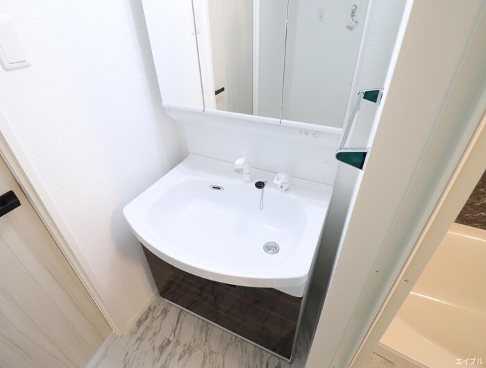 物件内観写真9　(洗面)