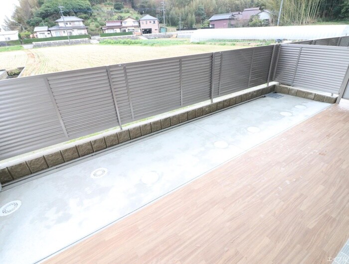 物件内観写真16　(ベランダ・バルコニー)