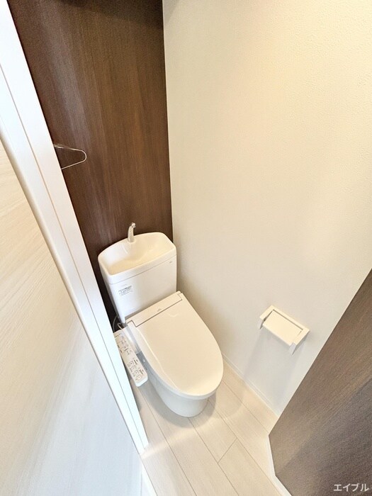 物件内観写真8　(トイレ)