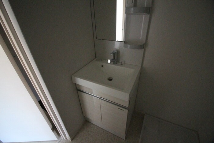 物件内観写真11　(洗面)