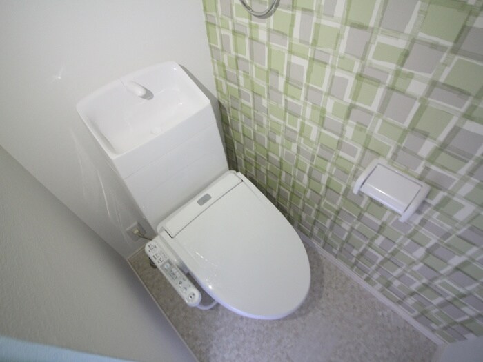 物件内観写真12　(トイレ)