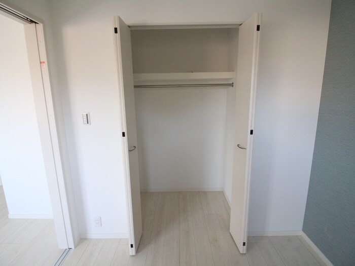 物件内観写真15　(収納)