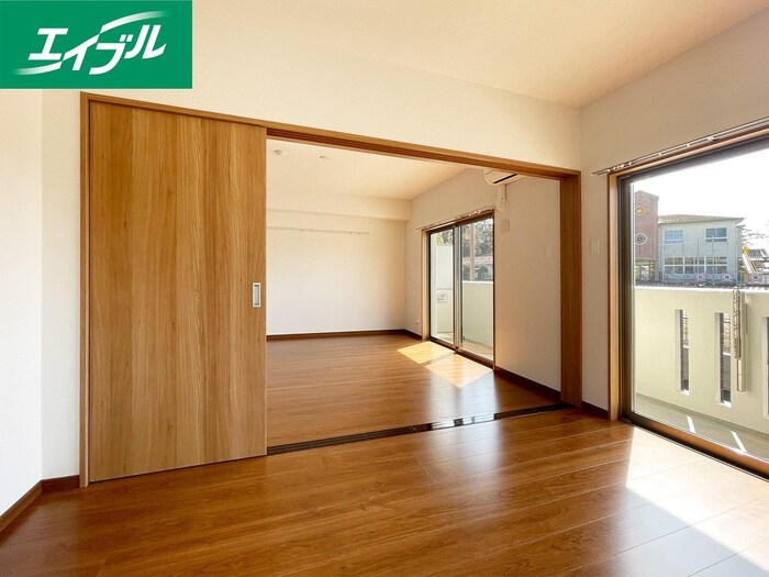 物件内観写真18　(内観写真)