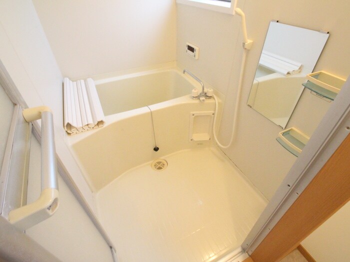 物件内観写真6　(バス／シャワールーム等)