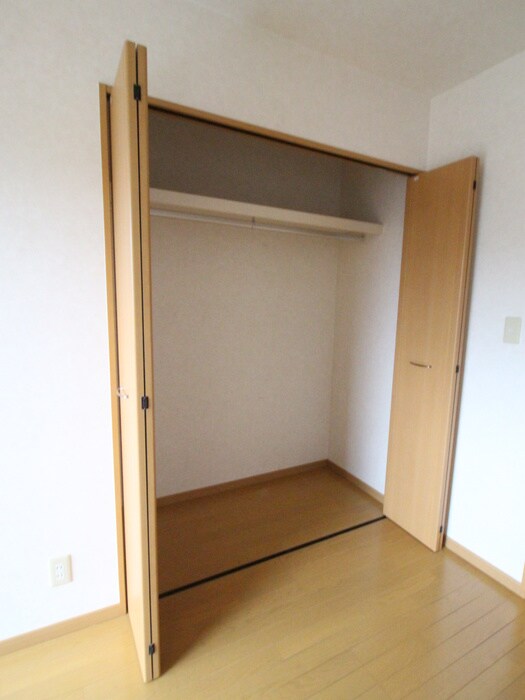 物件内観写真9　(収納)