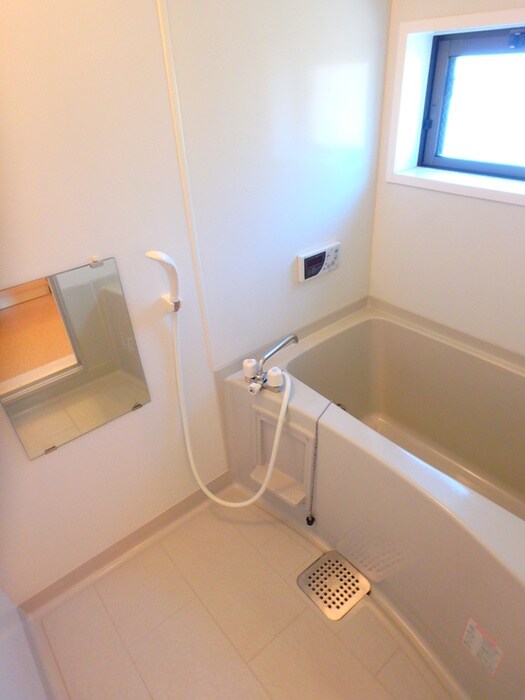 物件内観写真9　(バス／シャワールーム等)