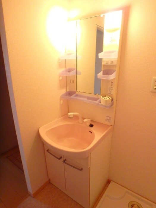 物件内観写真11　(洗面)