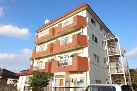 サンゴールドマンション（402）外観写真
