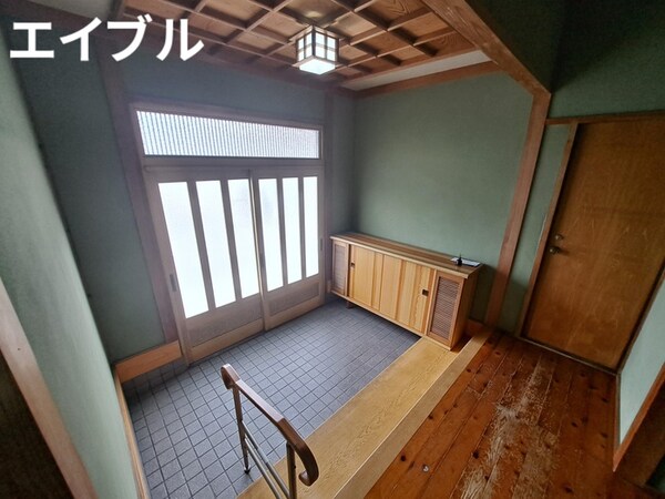 玄関
