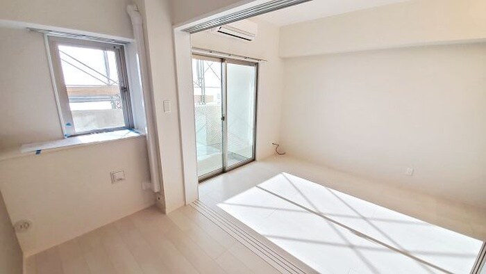 物件内観写真10　(居室)