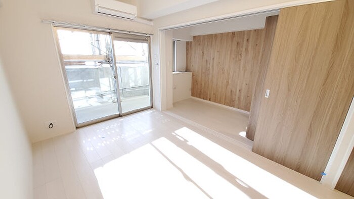 物件内観写真10　(居室)