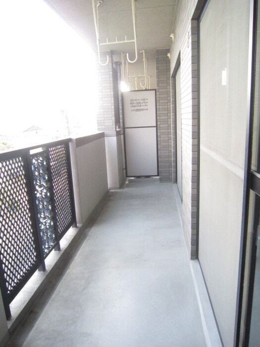 物件内観写真16　(ベランダ・バルコニー)