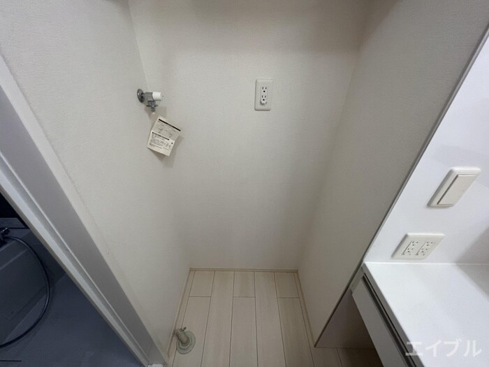 物件内観写真13　(洗濯機置場)