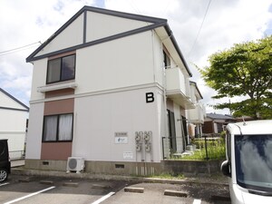 カーサ１３６Ｂ棟外観写真