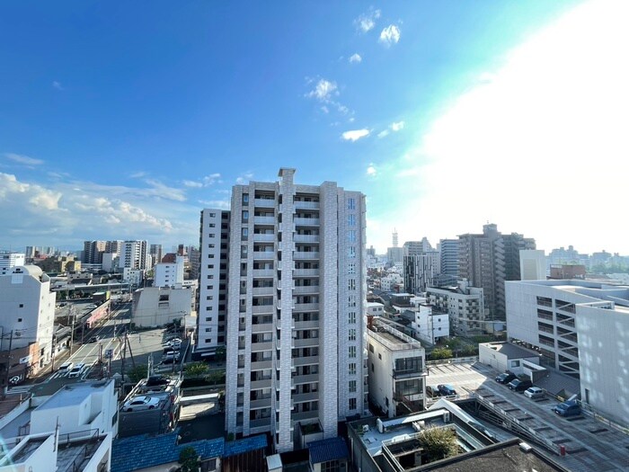 物件内観写真13　(室内からの展望)