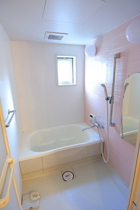 物件内観写真9　(バス／シャワールーム等)