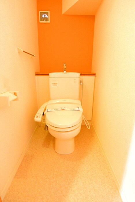 物件内観写真10　(トイレ)