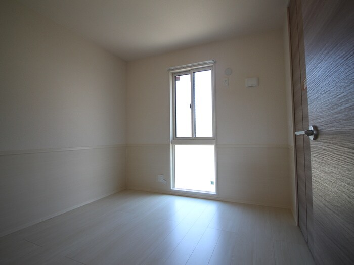 物件内観写真11　(内観写真)