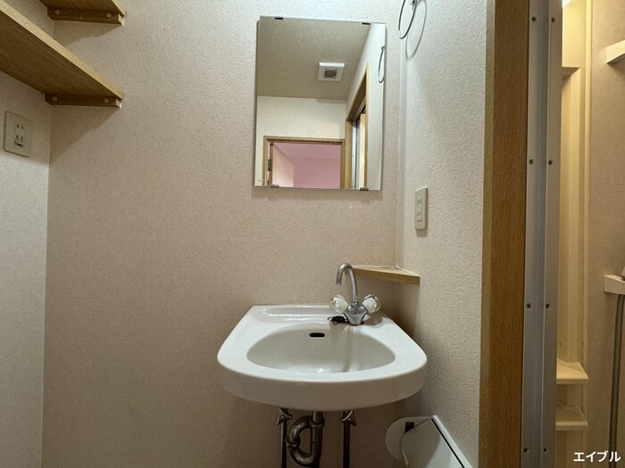 物件内観写真13　(洗面)