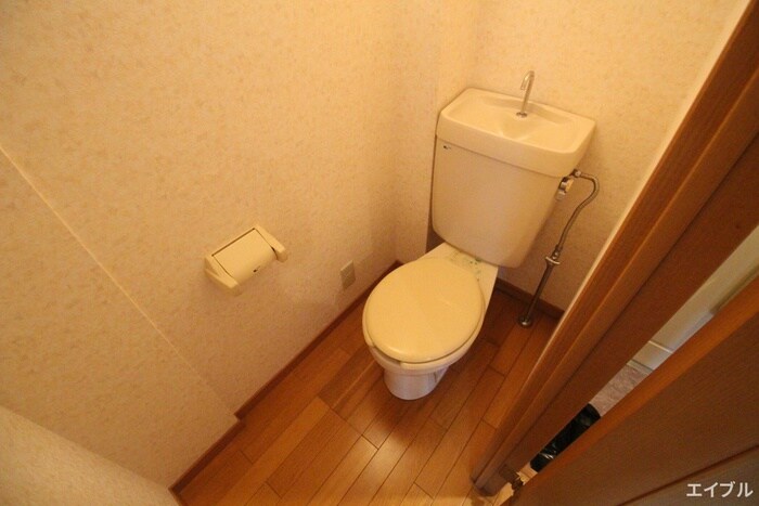 物件内観写真10　(トイレ)