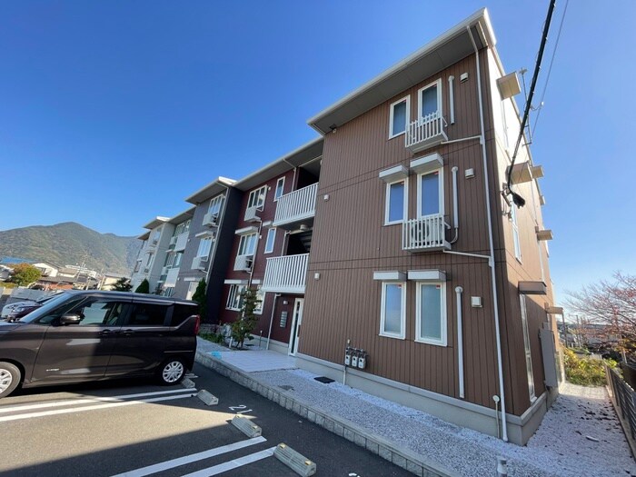 物件外観写真1　(外観写真)