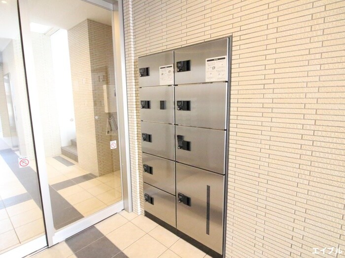 物件外観写真4　(建物設備)