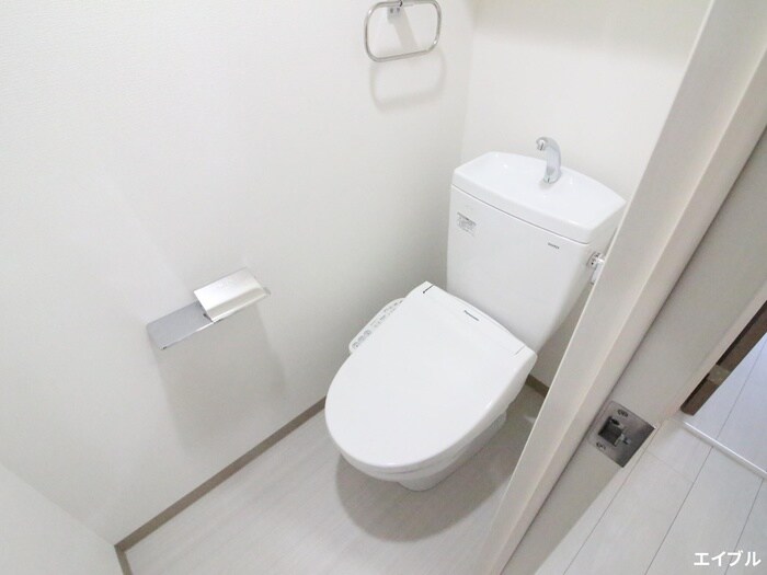 物件内観写真11　(トイレ)