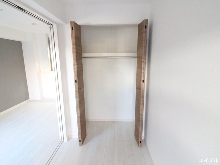 物件内観写真12　(収納)