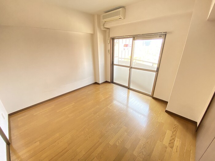 物件内観写真6　(居室)