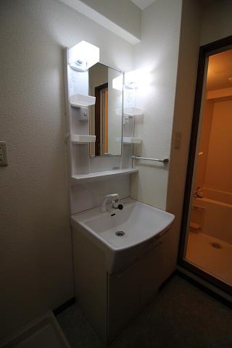 物件内観写真10　(洗面)