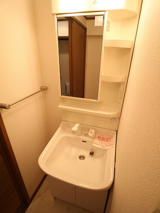 物件内観写真7　(洗面)