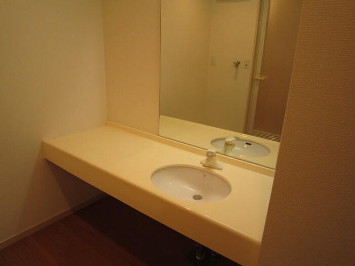 物件内観写真10　(洗面)