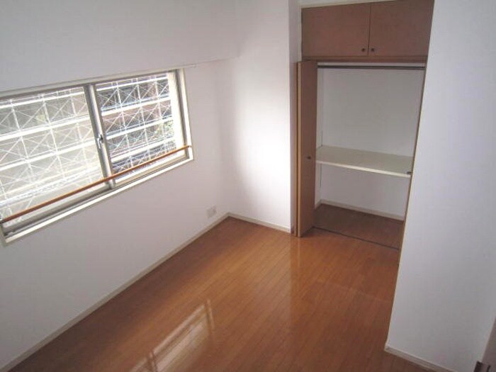 物件内観写真13　(居室)