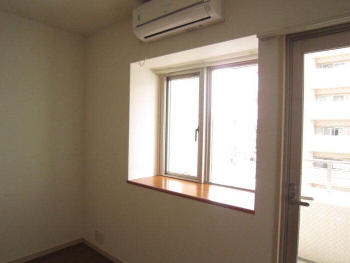物件内観写真15　(居室)