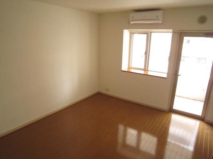 物件内観写真16　(居室)