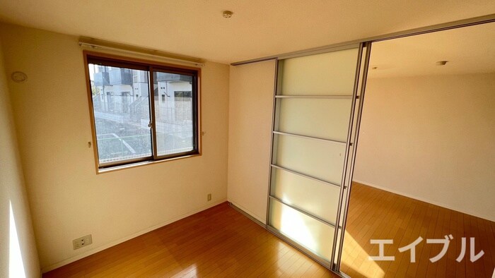 物件内観写真17　(内観写真)