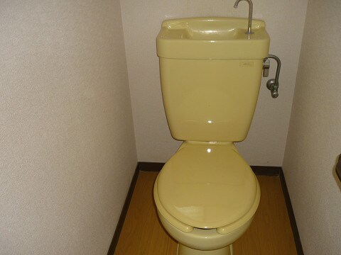 物件内観写真11　(トイレ)