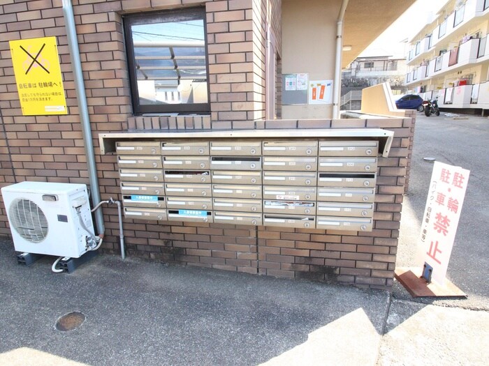 物件外観写真4　(建物設備)