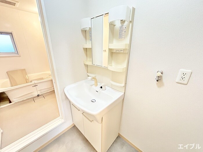 物件内観写真10　(洗面)