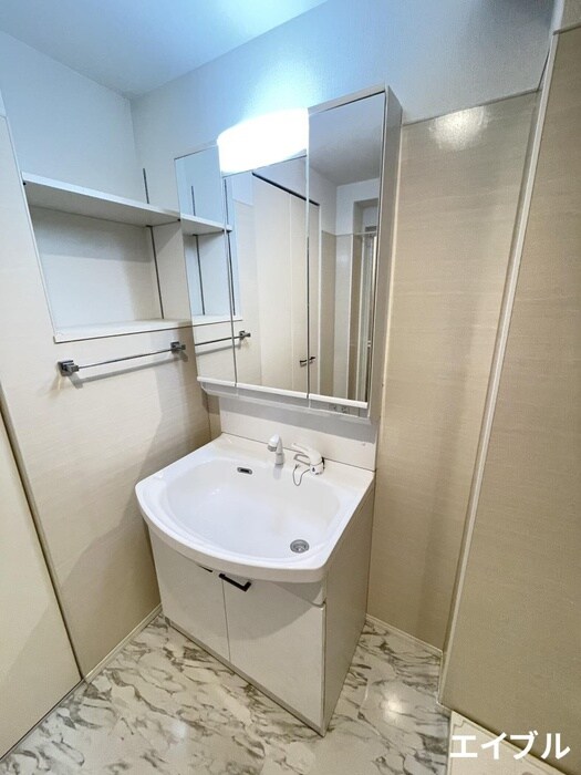 物件内観写真9　(洗面)